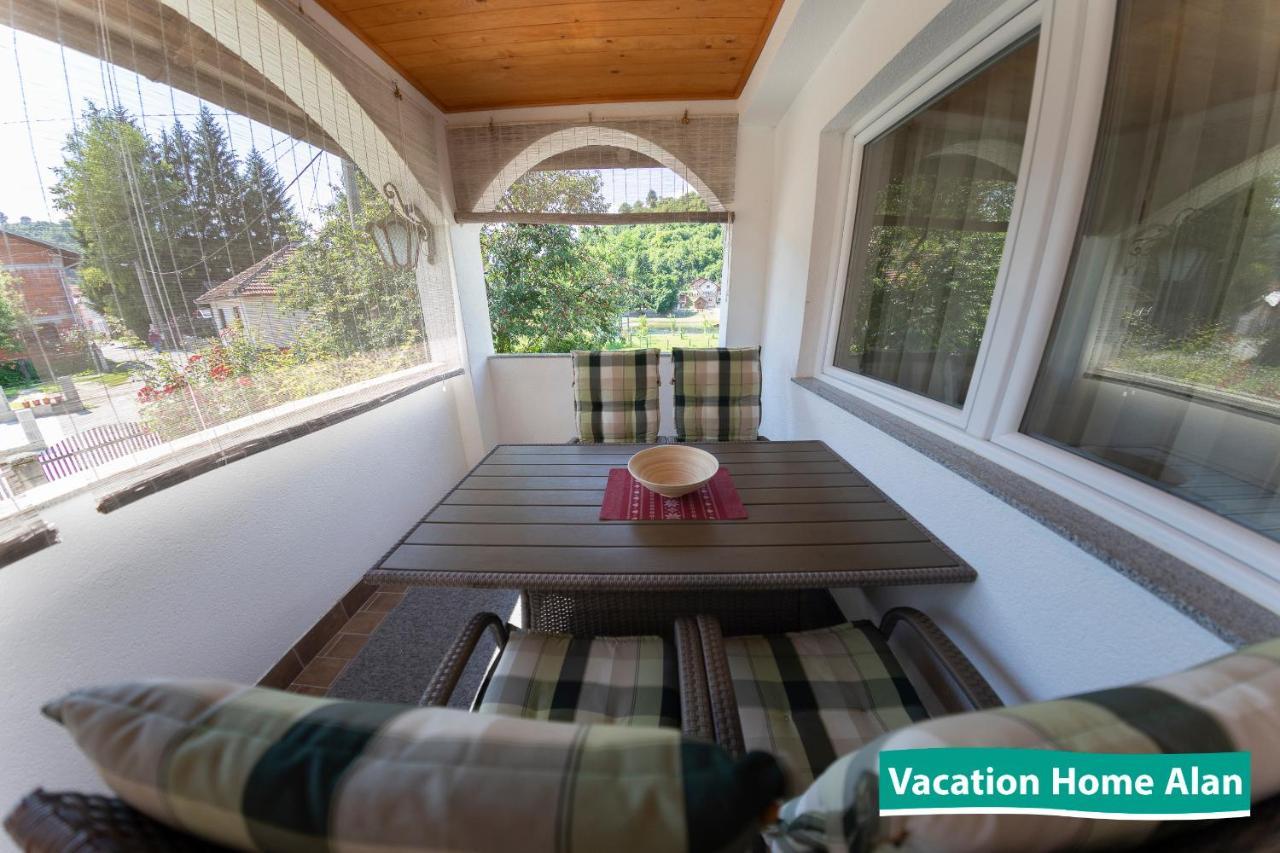 Vacation Home Alan Kulen Vakuf Bagian luar foto